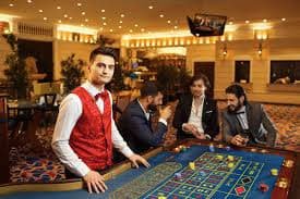 100judi mobile gaming